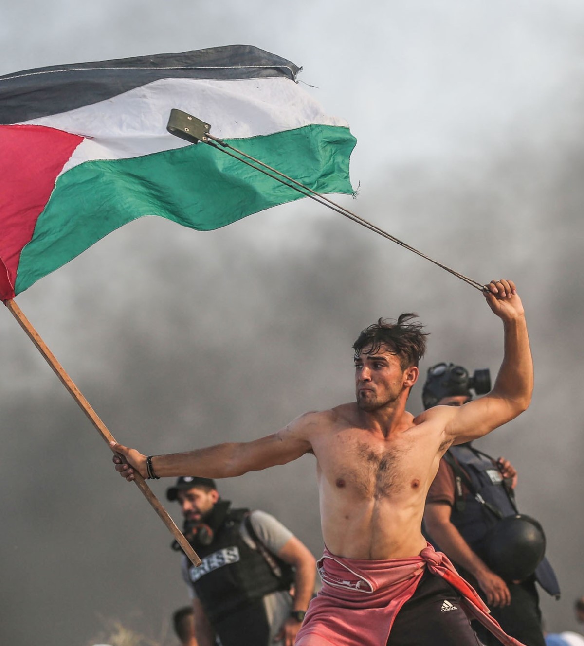 The Story Behind Mustafa Hassona s Image of the Palestinian