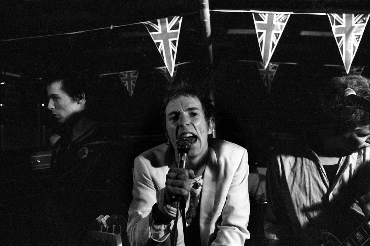 Sid &amp; John on the boat party &#169;Dave Wainright