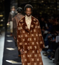 09_FENDI_MAN_FW_19_20