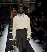 12_FENDI_MAN_FW_19_20