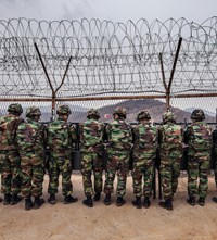 DMZ: Demilitarized Zone of Korea Park Jongwoo