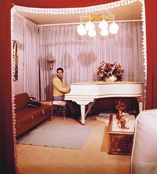 Elvis at the piano in Graceland