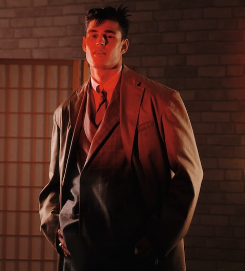 MAN30_ADV2_HejiShin_Balenciaga_11_72dpi