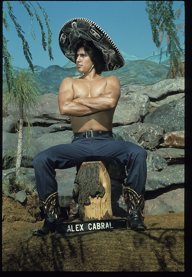 Bob Mizer Physique Pictorial Muscle Men Nude Gay Porn