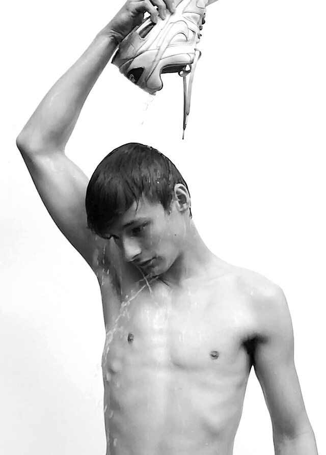 All Statues Sing Protest Songs Peter De Potter interview