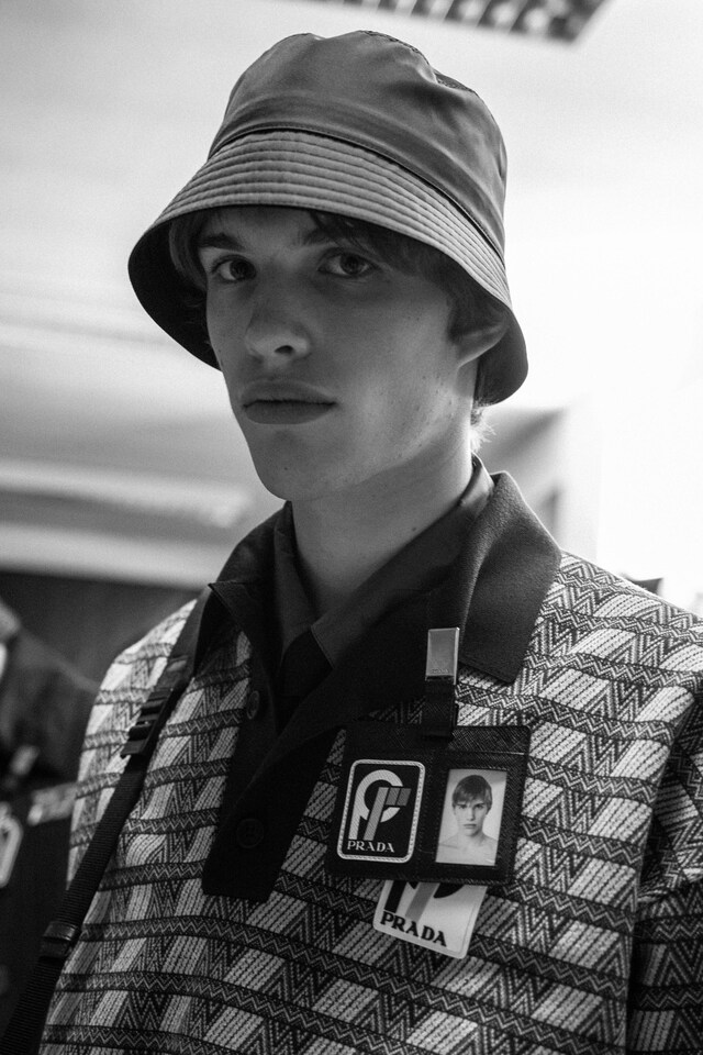 Prada A/W18 AW18 Fall 2018 men's fashion backstage