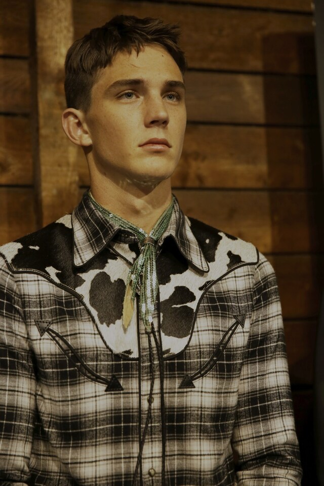 Dsquared2 A/W18 Fall 2018 backstage Milan men's fashion