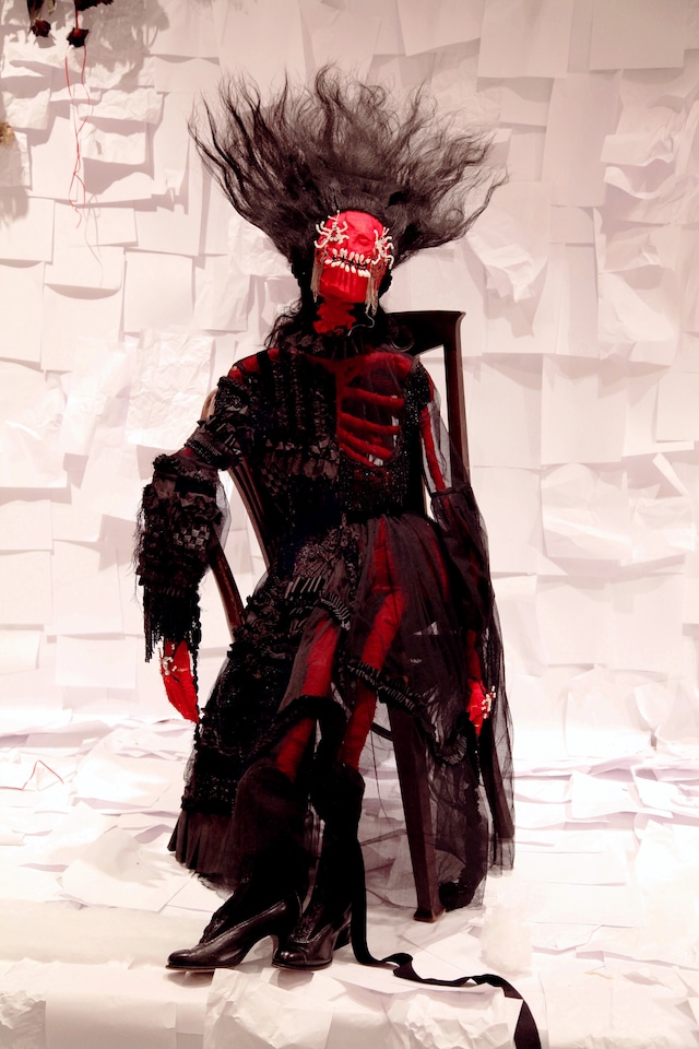 Dilara Findikoglu Selfridges installation William Farr