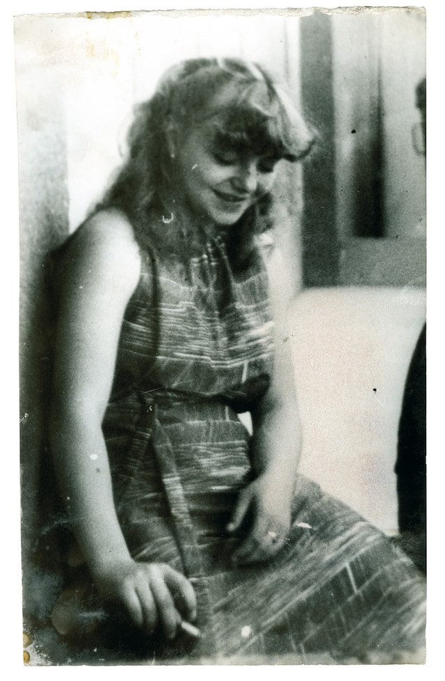 Miroslav Tich&#253; photographer images unsuspecting women