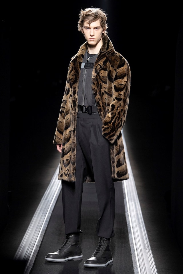 WINTER 19-20 COLLECTION LOOK 27