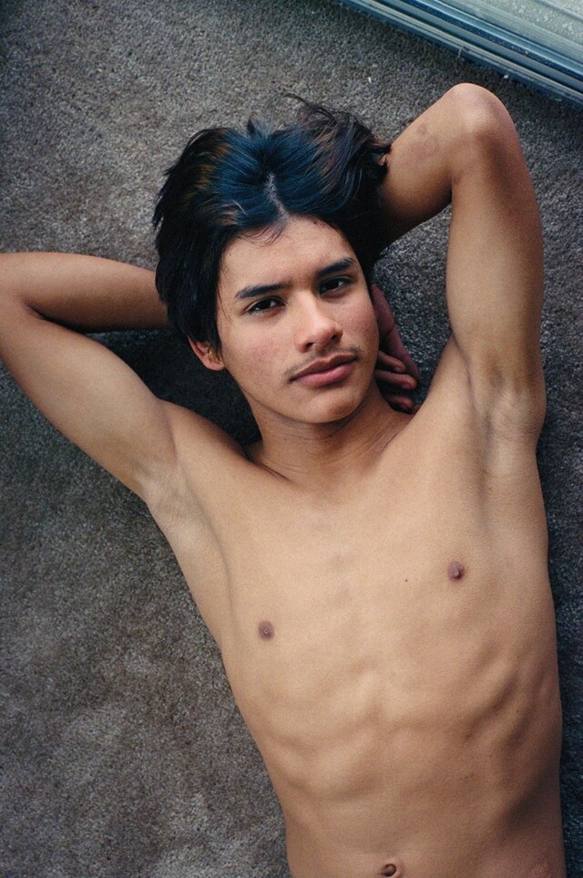 Jonathan Velasquez 2003 &#169; Larry Clark