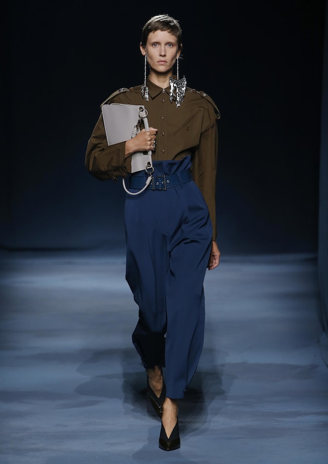 GIVENCHY_SS19_LOOK_2