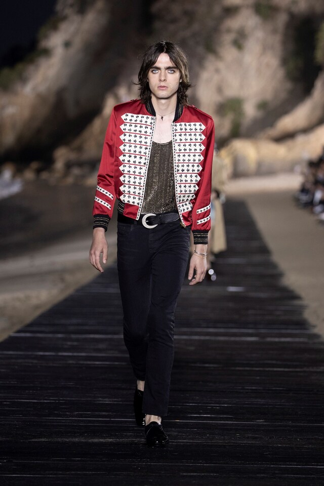 SAINT LAURENT_MEN_SS20_RUNWAY_15_HR