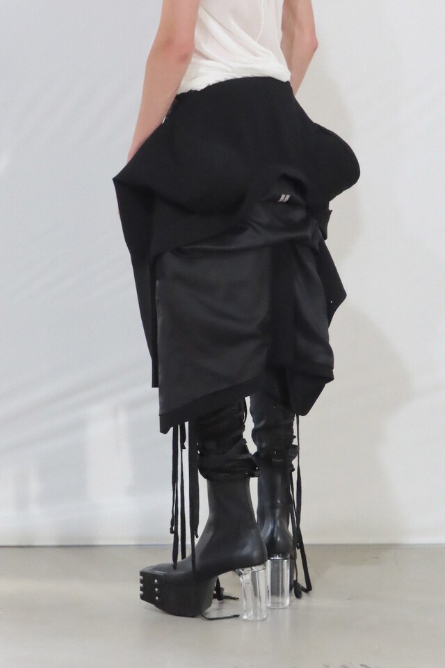 Rick Owens Spring/Summer 2020 Paris Backstage 10