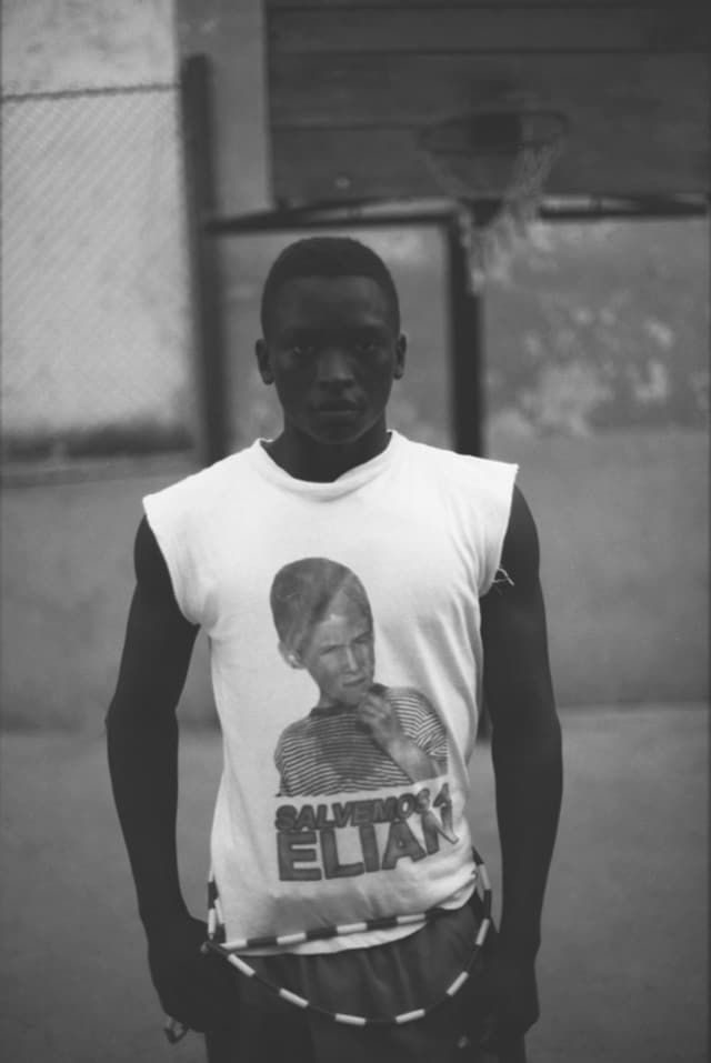 El Malec&#243;n Havana Cuba Henry Horenstein ElliottHalls photos