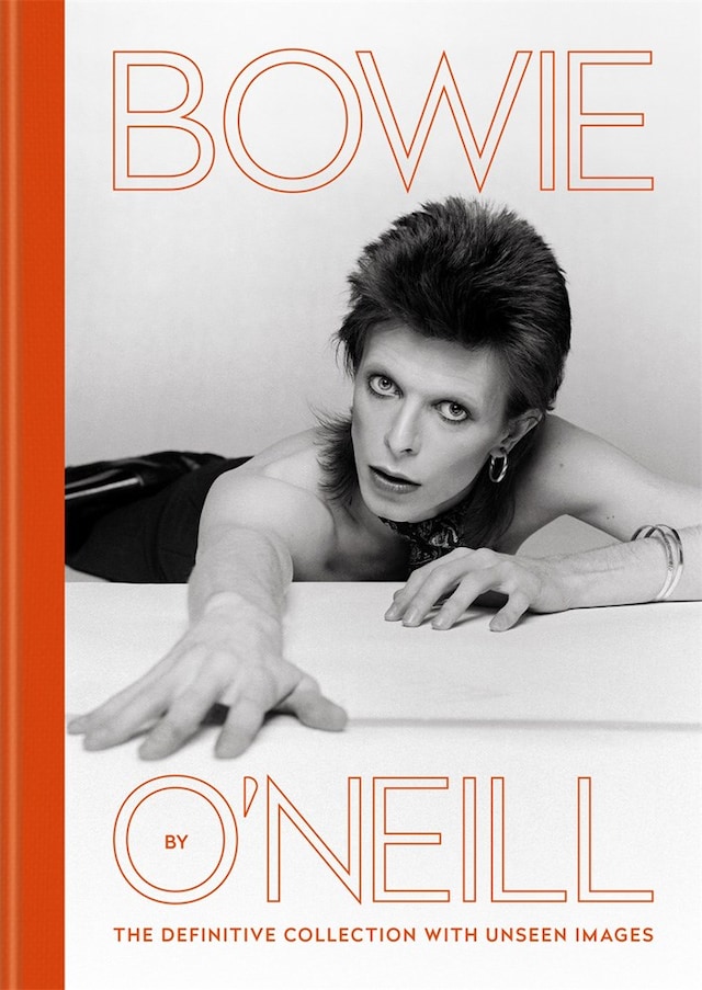 David Bowie Terry O’Neill portrait fashion style 1970s 70s