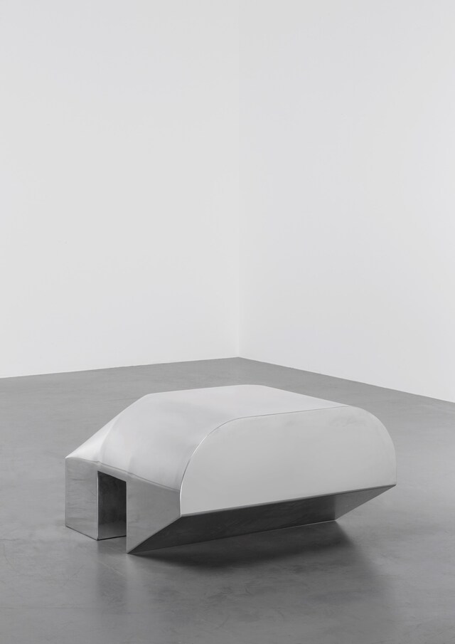 OWENS_Single Prong Bench Aluminium_03