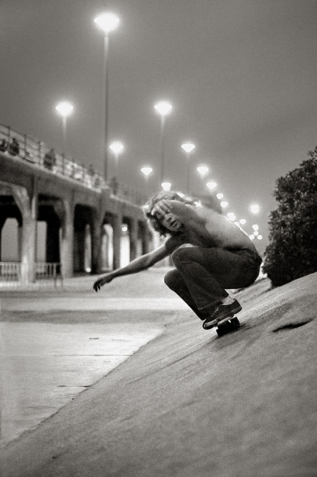 SilverSkateSeventies_p144