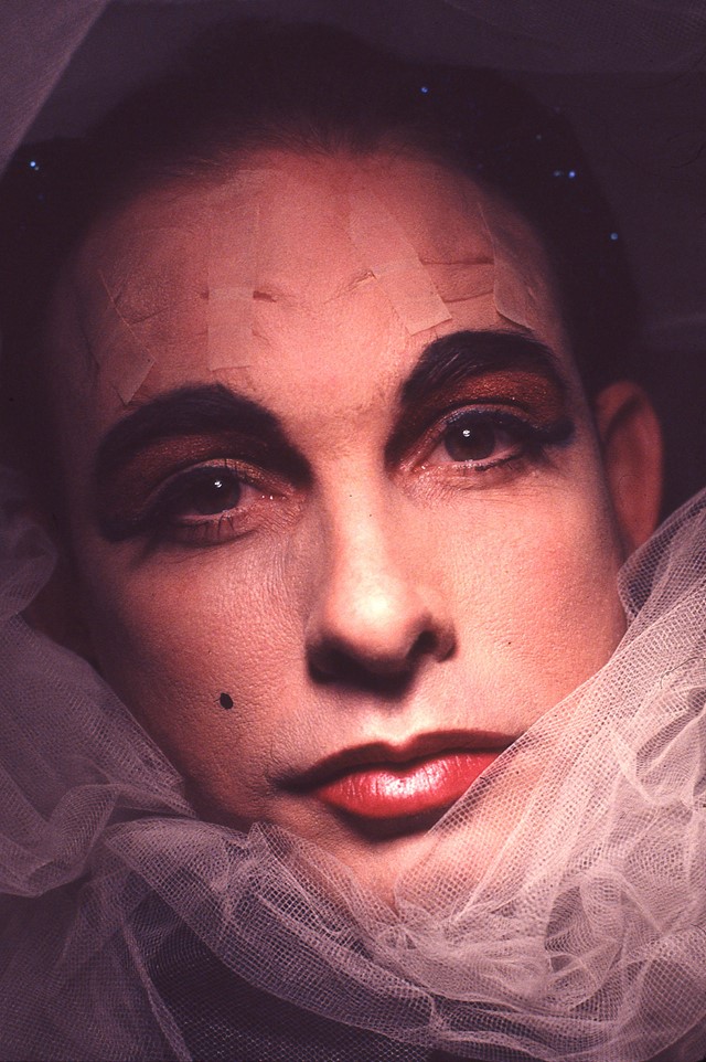1991_Untitled (Drag Performance)_Install 49