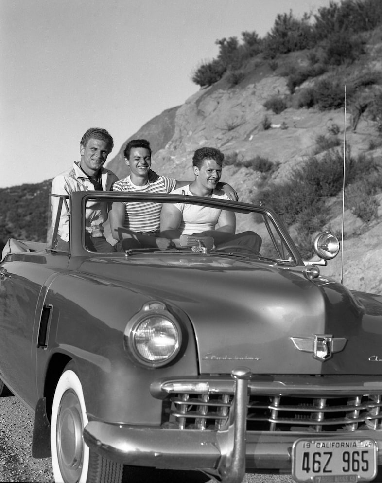 Bob Mizer Physique Pictorial Muscle Men Nude Gay Porn