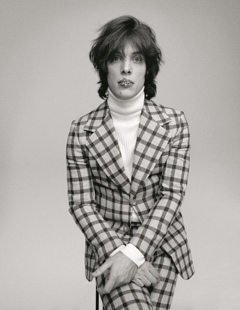 ANOTHERMAN_06_109_CMYK