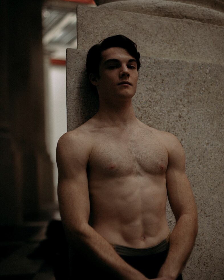 Royal Ballet male dancer men Unknown Soldier Francisco Serra