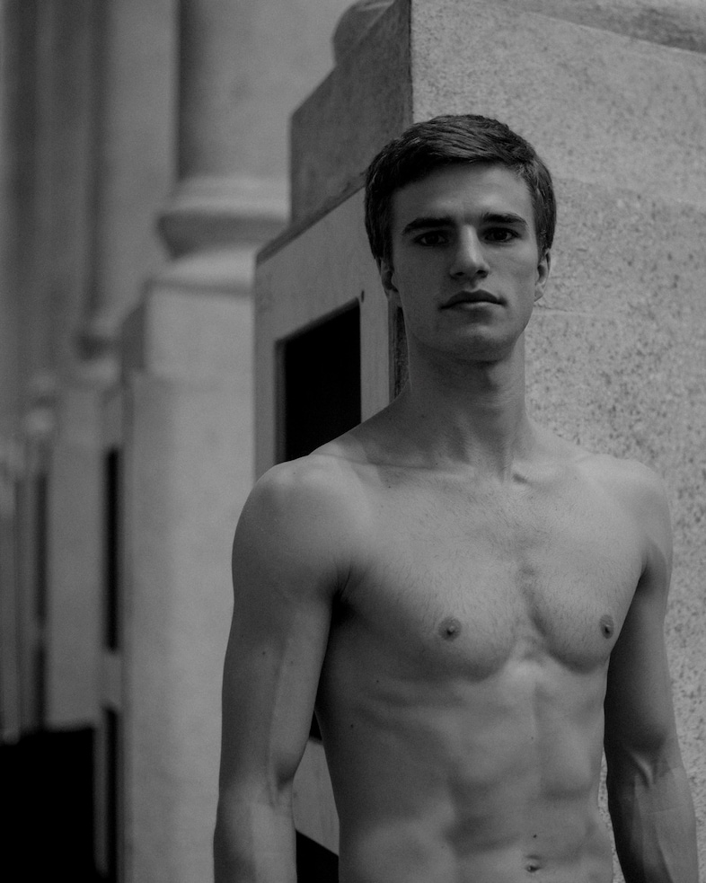 Royal Ballet male dancer men Unknown Soldier Calvin Richards