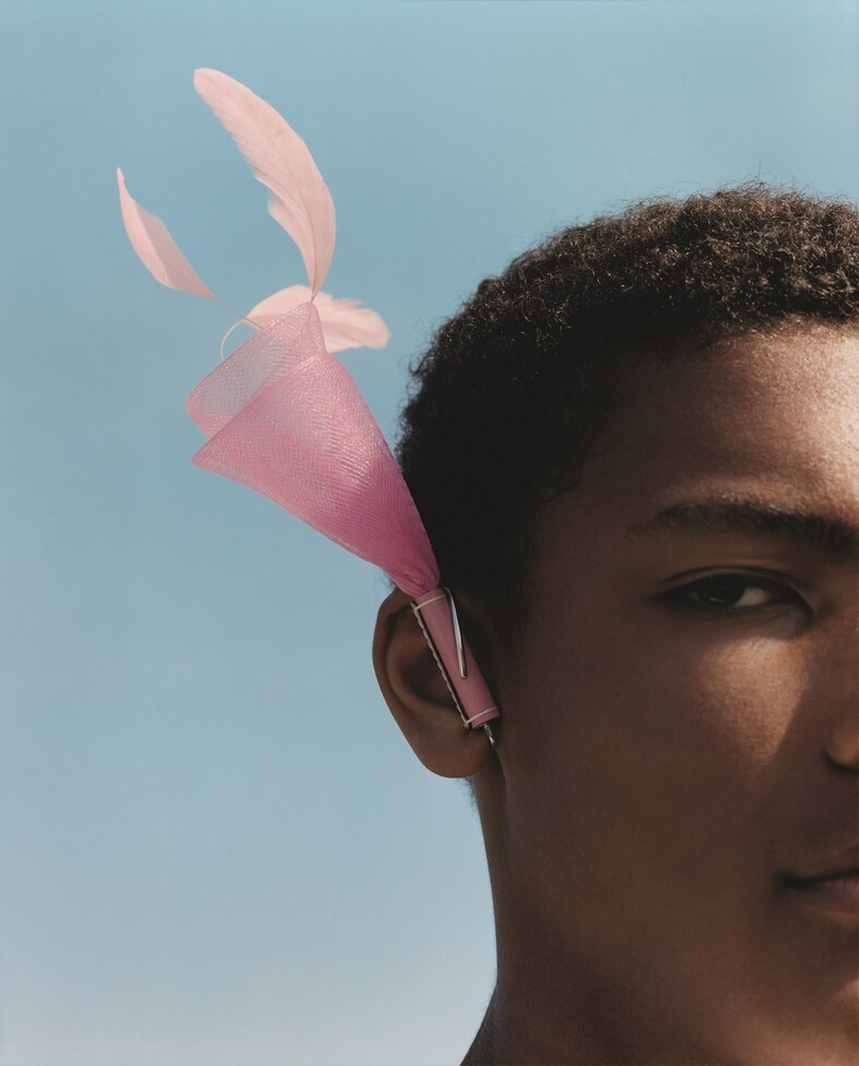 LOEWE Men&#39;s SS20 Publication Tyler Mitchell Barcelona