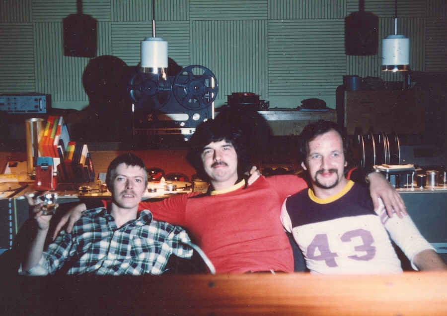 HPIC002-HI_Bowie-Visconti-Meyer-1976-cropped-brigh