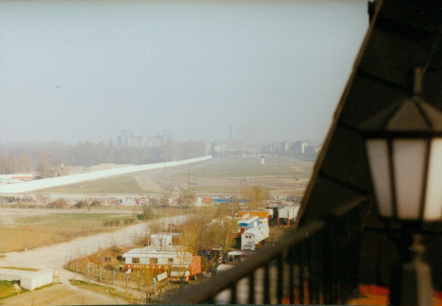 HPIC009-HI_View-from-Hansa_Meisel-Music