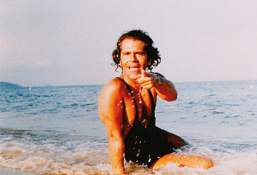 20150724_CRUMP_LOPEZ_KARLLAGERFELD_STTROPEZ_003