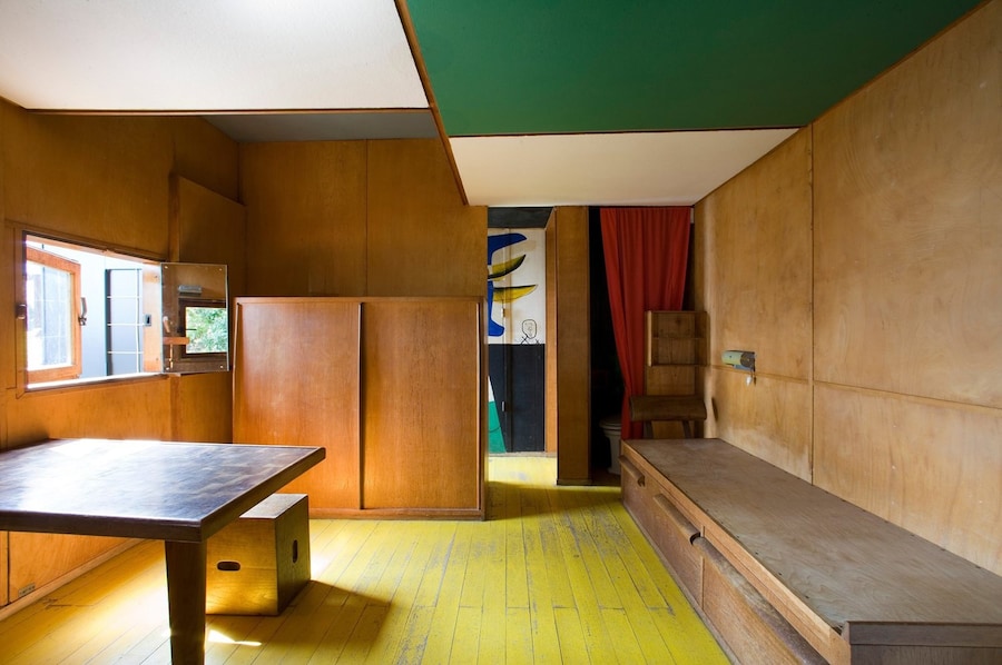 small room flat inspiration interior design Le Corbusier cab