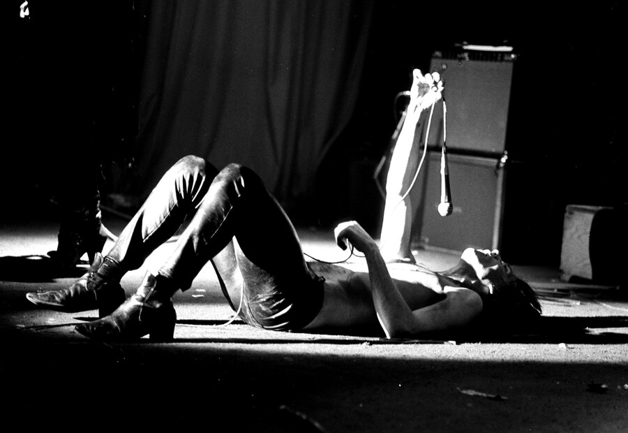 Lux Interior, The Cramps, LA, 1982