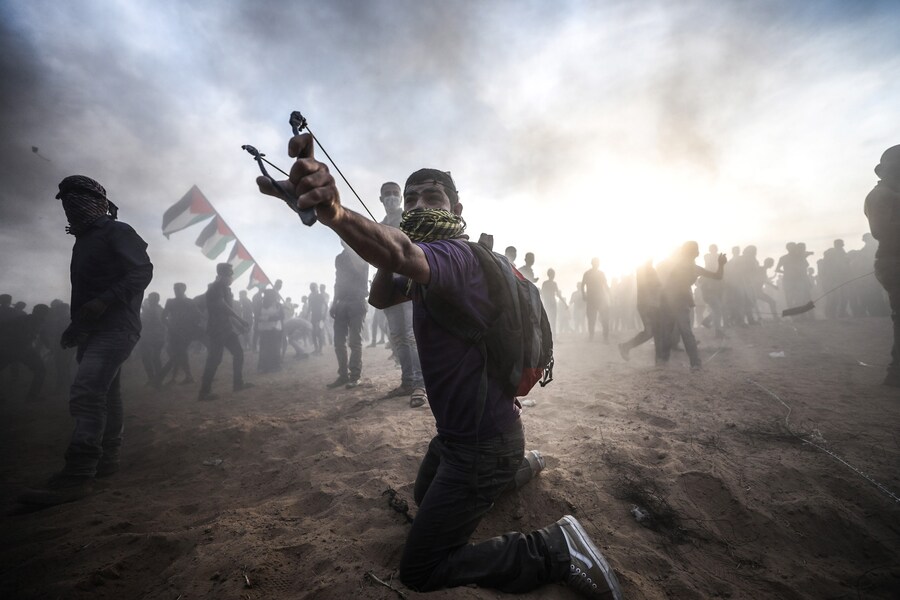 Mustafa Hassona Palestine protester iconic viral Gaza