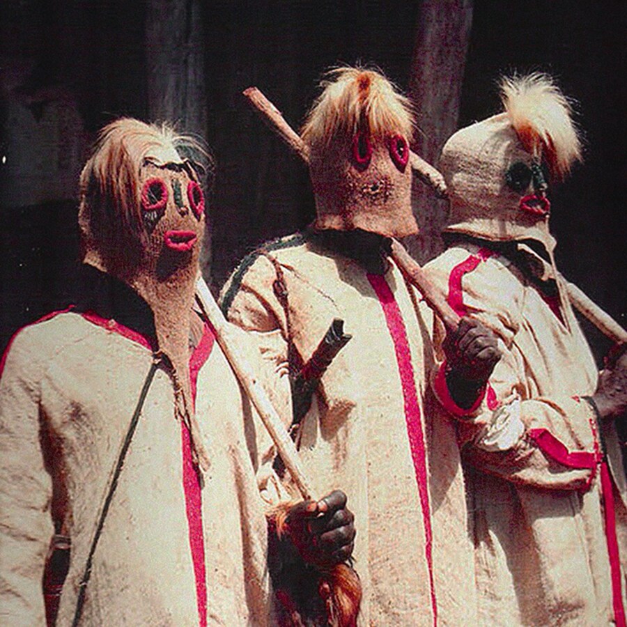 MAN28_DOC1_TOUMBIDO_09_Web