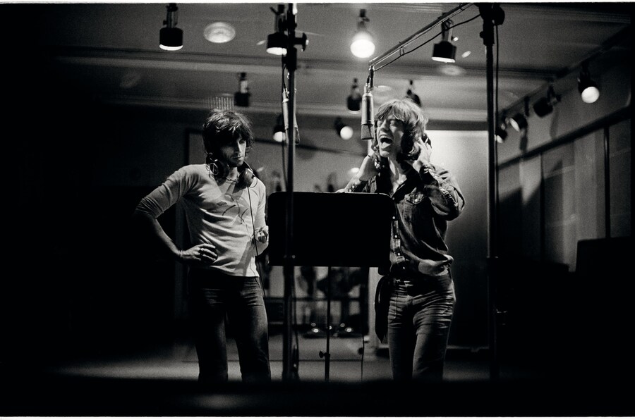 p175-Mick Jagger &amp; Keith Richards 1972